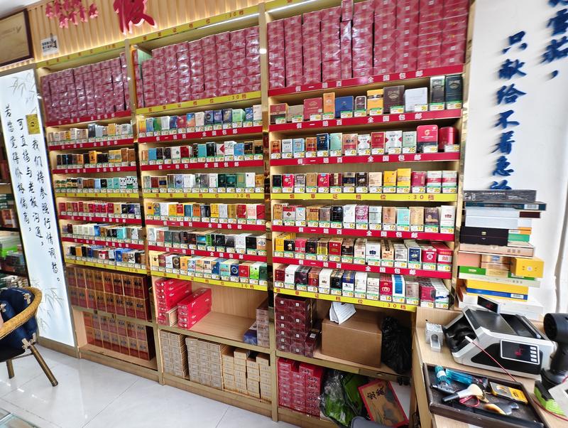 崇州尔军雪茄-店内实景-erjun